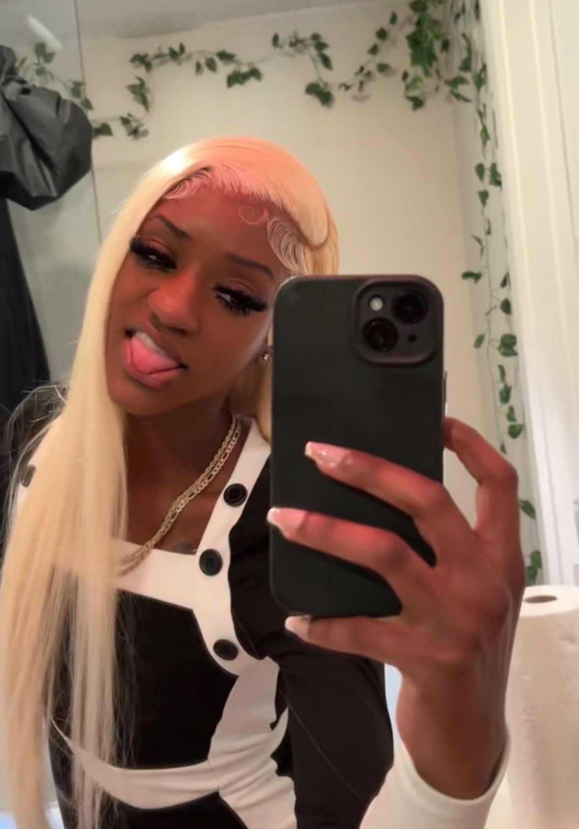 Wig + FREE Install style 1